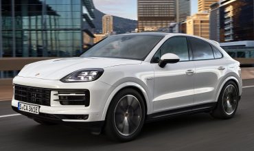 Porsche-Cayenne_Coupe-2024-wallpaper